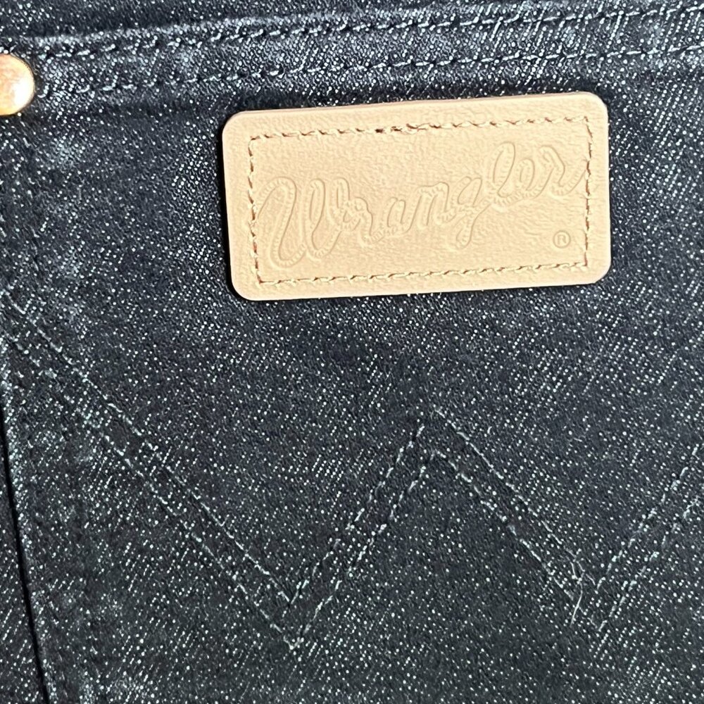 Wrangler Dark Wash Straight Leg Jeans High Rise Classic Fit - Picture 3 of 9